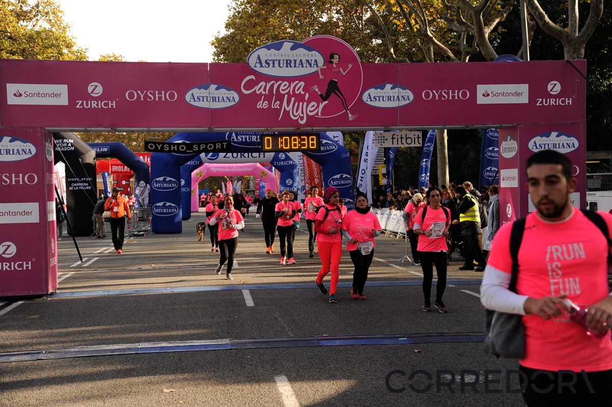 Llegada de la Carrera de la Mujer de Barcelona (ARCO DERECHO 34)