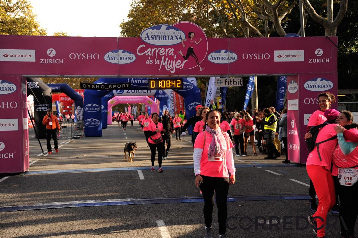 Llegada de la Carrera de la Mujer de Barcelona (ARCO DERECHO 34)