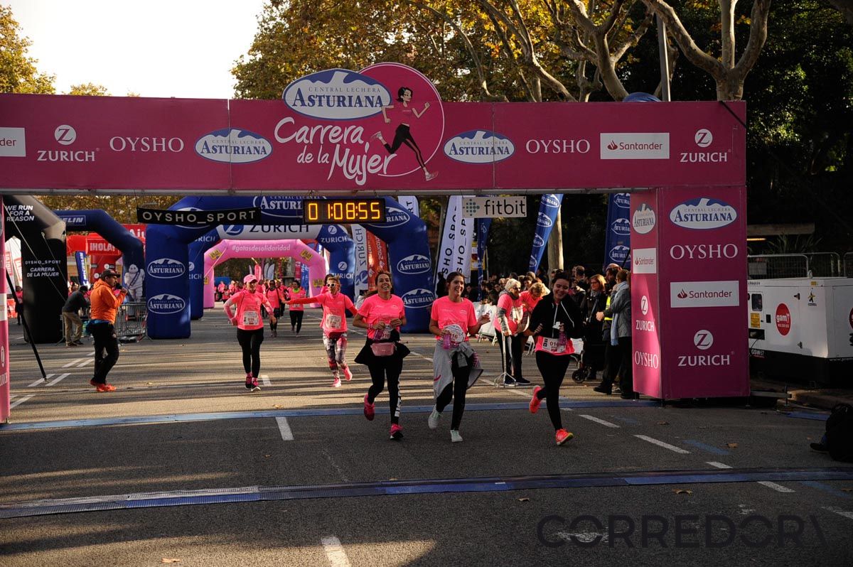 Llegada de la Carrera de la Mujer de Barcelona (ARCO DERECHO 34)