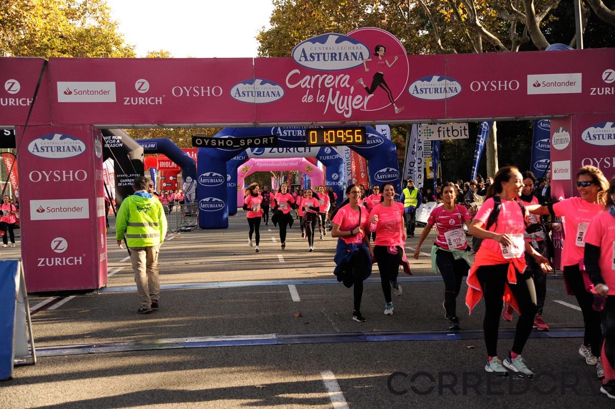 Llegada de la Carrera de la Mujer de Barcelona (ARCO DERECHO 36)