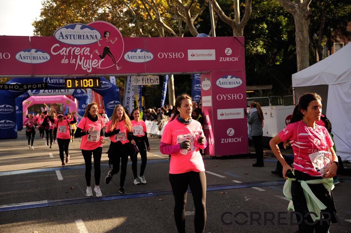 Llegada de la Carrera de la Mujer de Barcelona (ARCO DERECHO 36)
