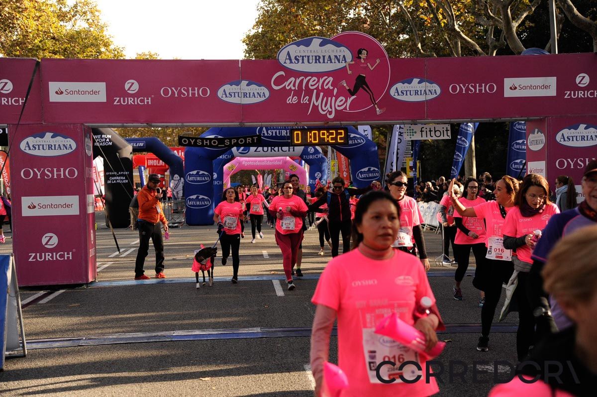 Llegada de la Carrera de la Mujer de Barcelona (ARCO DERECHO 35)