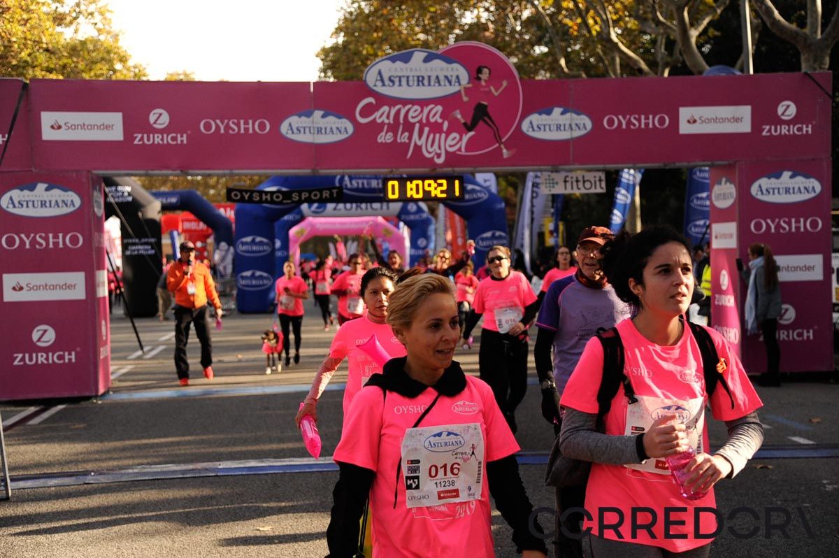 Llegada de la Carrera de la Mujer de Barcelona (ARCO DERECHO 35)