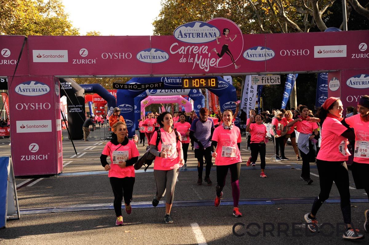 Llegada de la Carrera de la Mujer de Barcelona (ARCO DERECHO 35)