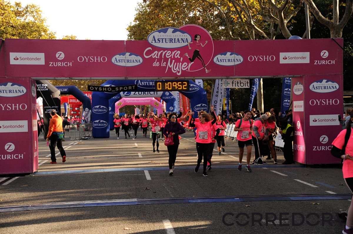 Llegada de la Carrera de la Mujer de Barcelona (ARCO DERECHO 36)