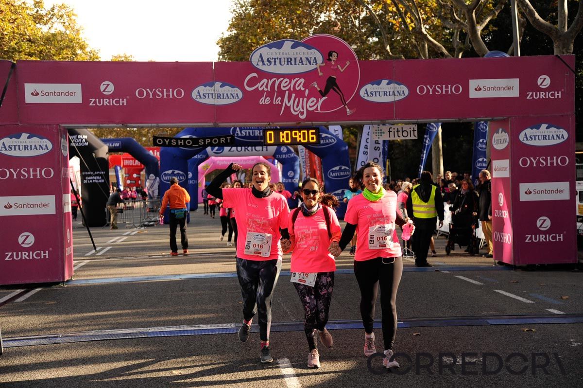 Llegada de la Carrera de la Mujer de Barcelona (ARCO DERECHO 35)