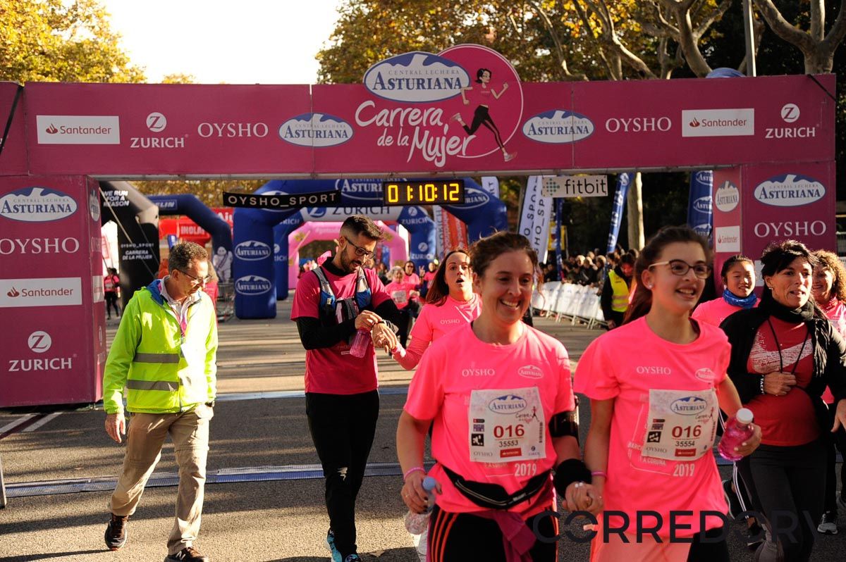 Llegada de la Carrera de la Mujer de Barcelona (ARCO DERECHO 36)