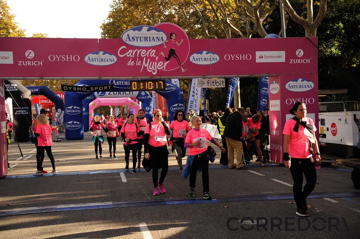 Llegada de la Carrera de la Mujer de Barcelona (ARCO DERECHO 36)