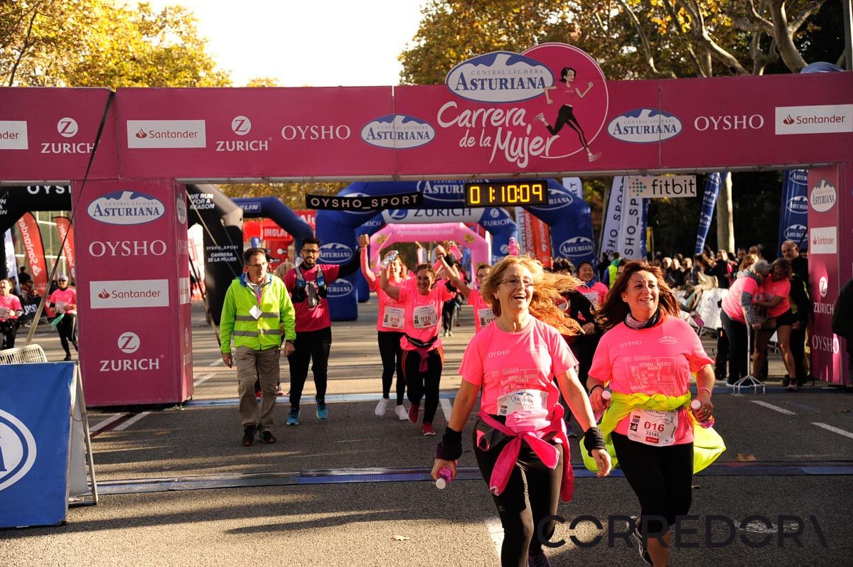 Llegada de la Carrera de la Mujer de Barcelona (ARCO DERECHO 36)