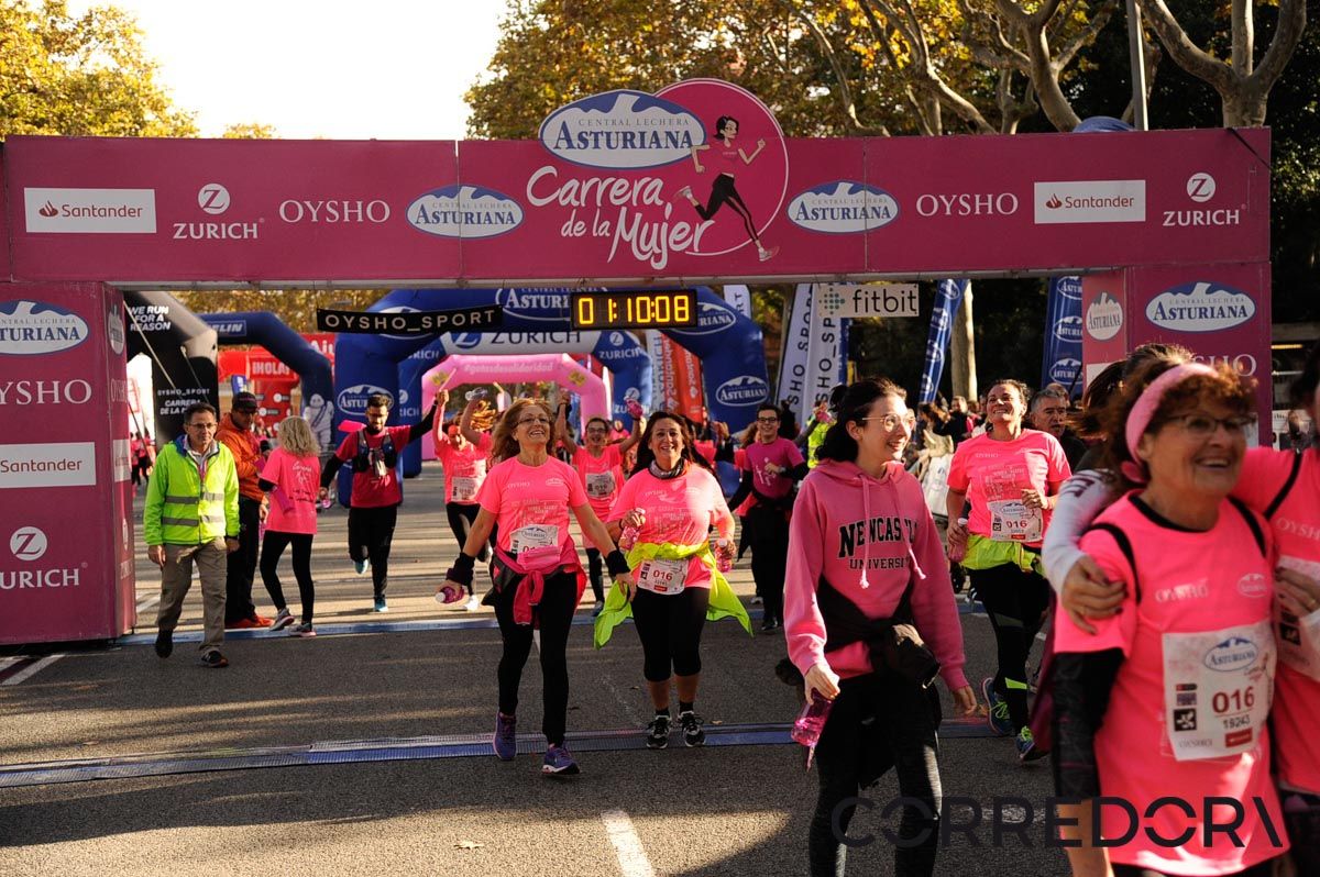 Llegada de la Carrera de la Mujer de Barcelona (ARCO DERECHO 36)