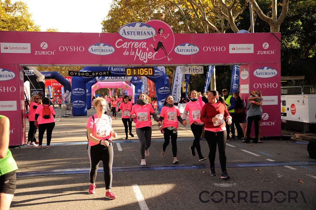 Llegada de la Carrera de la Mujer de Barcelona (ARCO DERECHO 38)