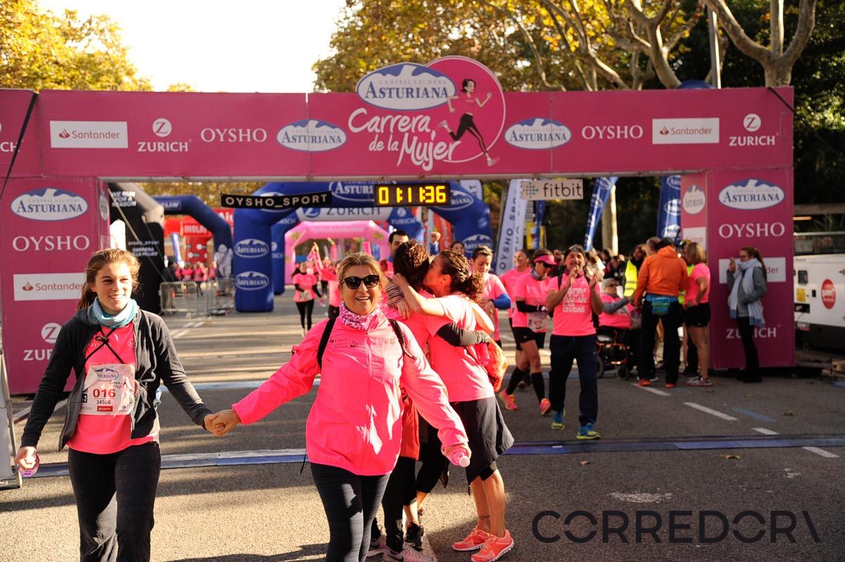 Llegada de la Carrera de la Mujer de Barcelona (ARCO DERECHO 39)