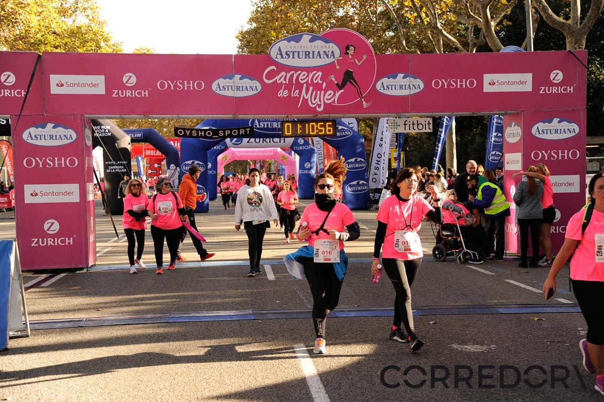 Llegada de la Carrera de la Mujer de Barcelona (ARCO DERECHO 38)