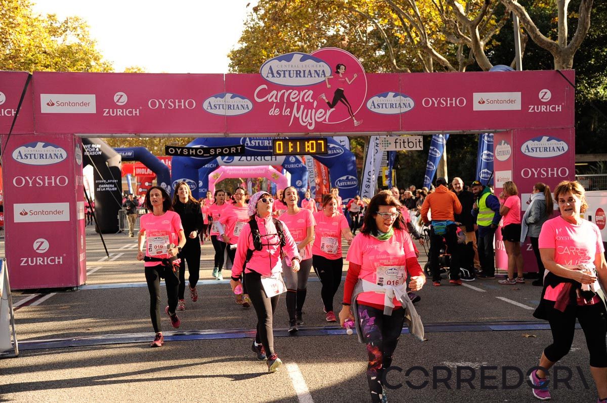 Llegada de la Carrera de la Mujer de Barcelona (ARCO DERECHO 38)