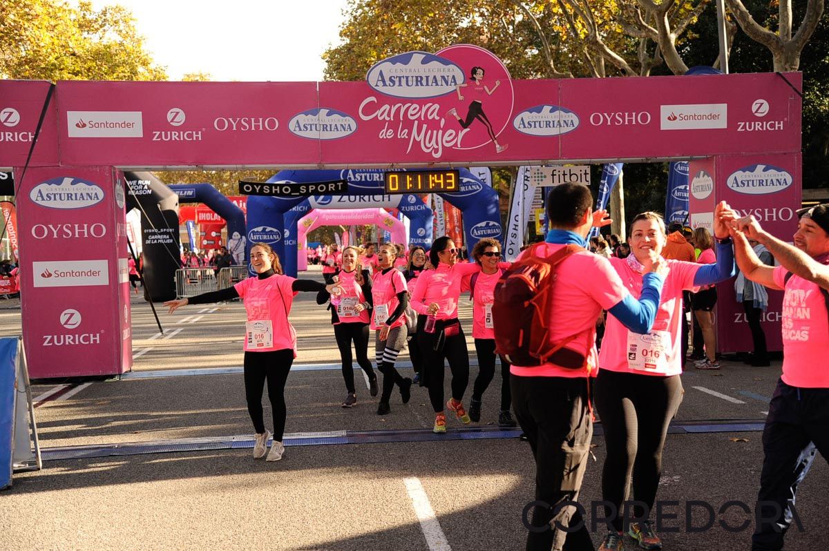 Llegada de la Carrera de la Mujer de Barcelona (ARCO DERECHO 39)