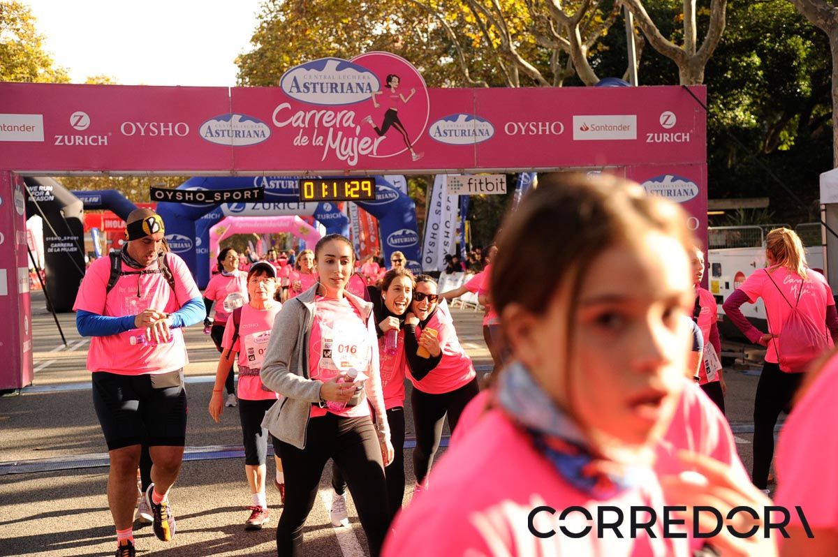Llegada de la Carrera de la Mujer de Barcelona (ARCO DERECHO 38)
