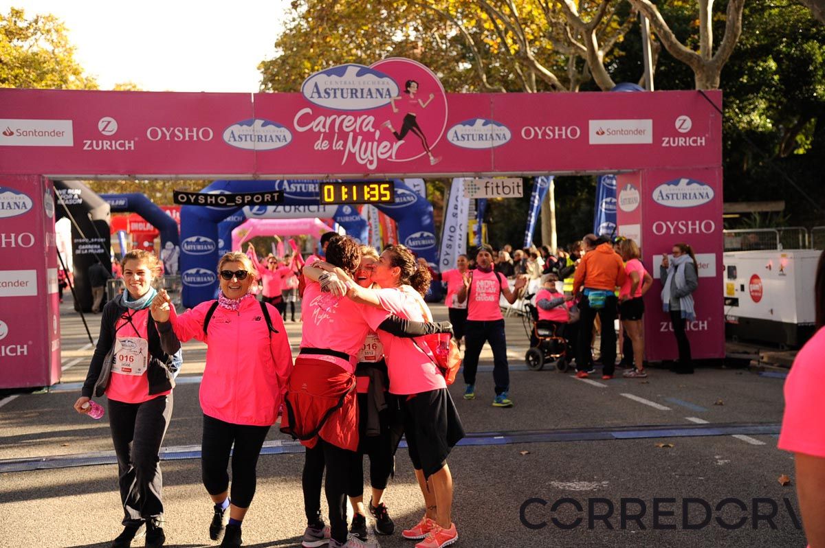 Llegada de la Carrera de la Mujer de Barcelona (ARCO DERECHO 39)