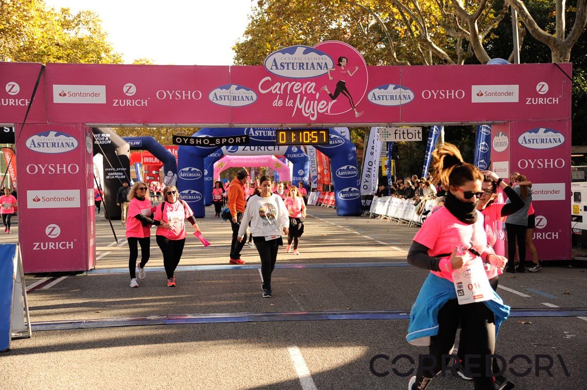 Llegada de la Carrera de la Mujer de Barcelona (ARCO DERECHO 38)