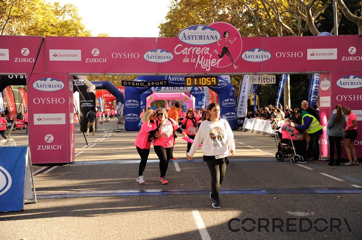 Llegada de la Carrera de la Mujer de Barcelona (ARCO DERECHO 38)