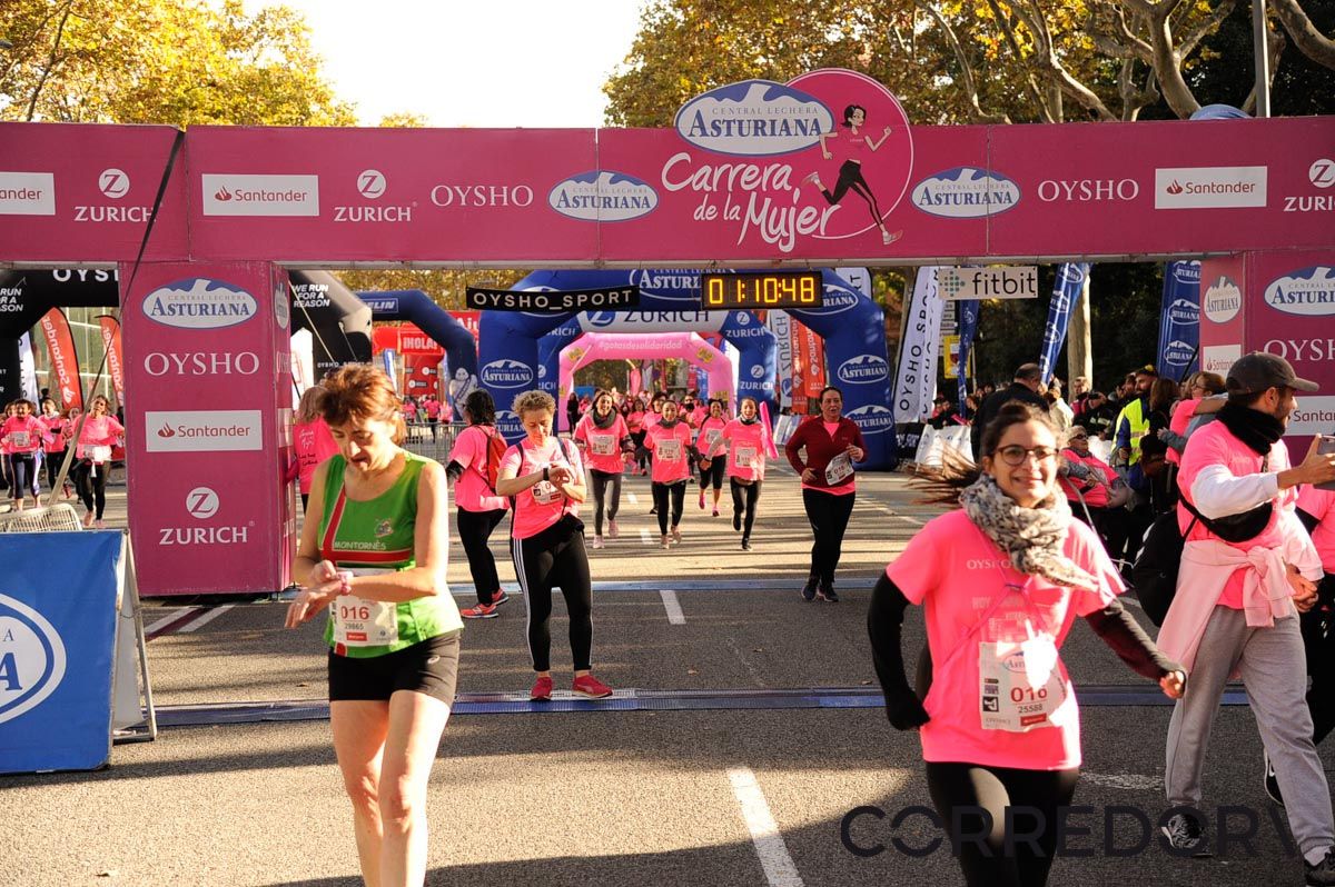 Llegada de la Carrera de la Mujer de Barcelona (ARCO DERECHO 38)