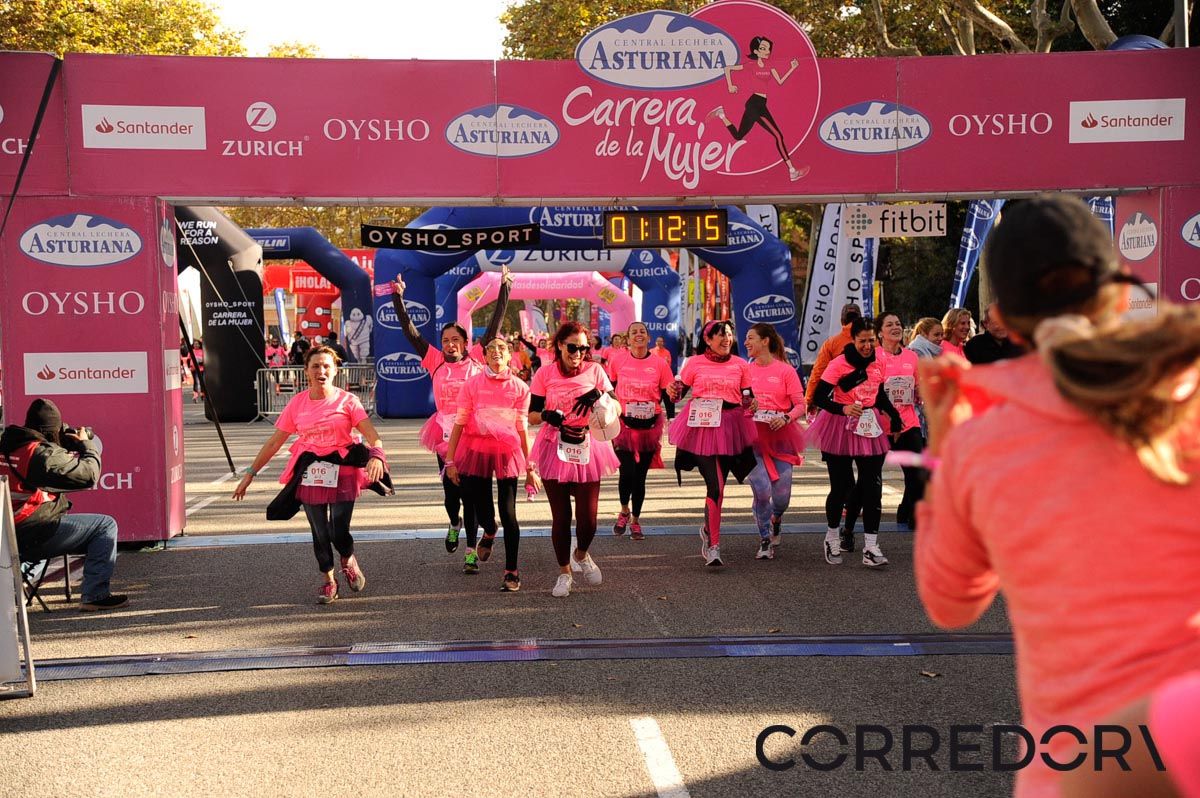Llegada de la Carrera de la Mujer de Barcelona (ARCO DERECHO 39)