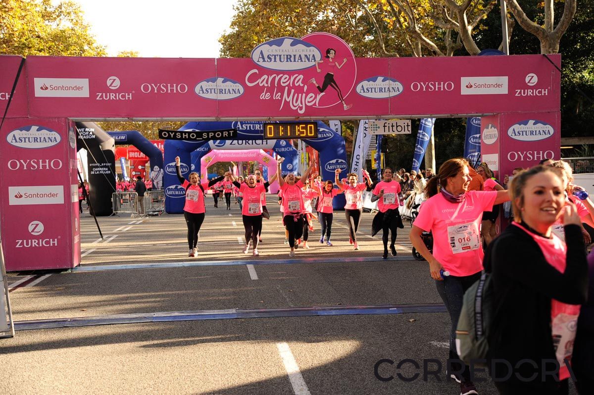 Llegada de la Carrera de la Mujer de Barcelona (ARCO DERECHO 39)