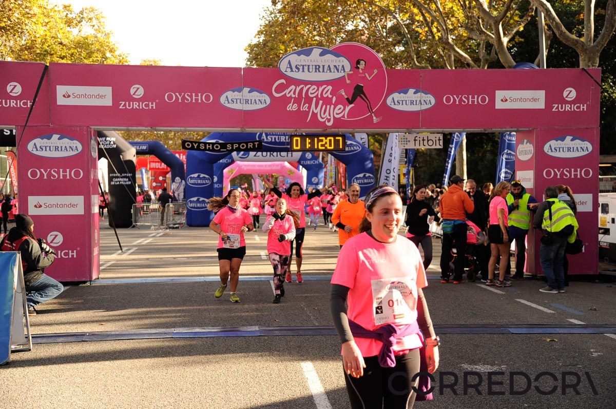 Llegada de la Carrera de la Mujer de Barcelona (ARCO DERECHO 39)