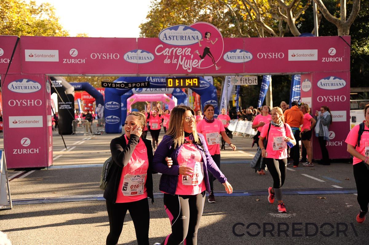 Llegada de la Carrera de la Mujer de Barcelona (ARCO DERECHO 39)