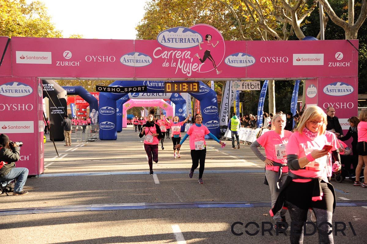 Llegada de la Carrera de la Mujer de Barcelona (ARCO DERECHO 41)