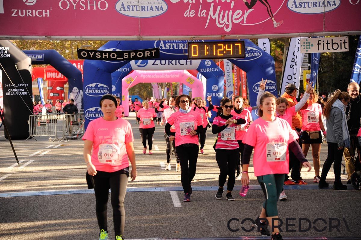 Llegada de la Carrera de la Mujer de Barcelona (ARCO DERECHO 40)