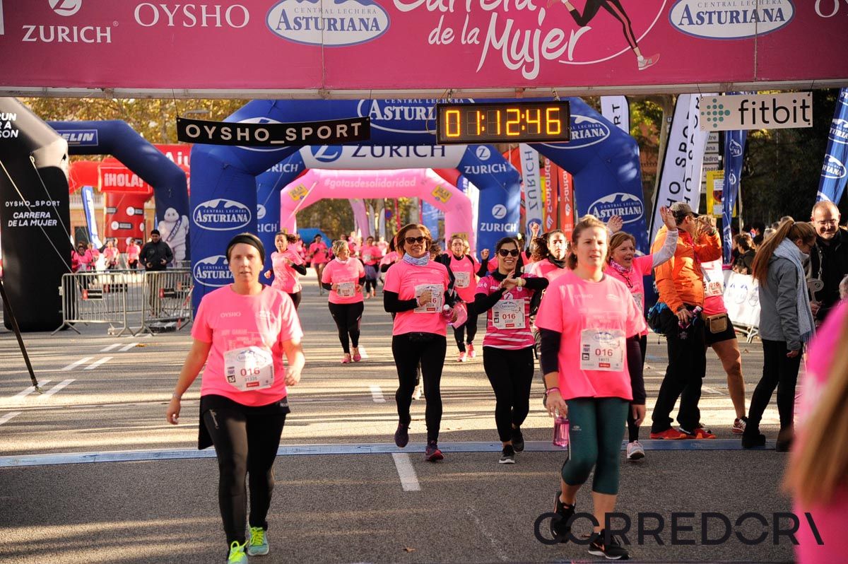 Llegada de la Carrera de la Mujer de Barcelona (ARCO DERECHO 40)