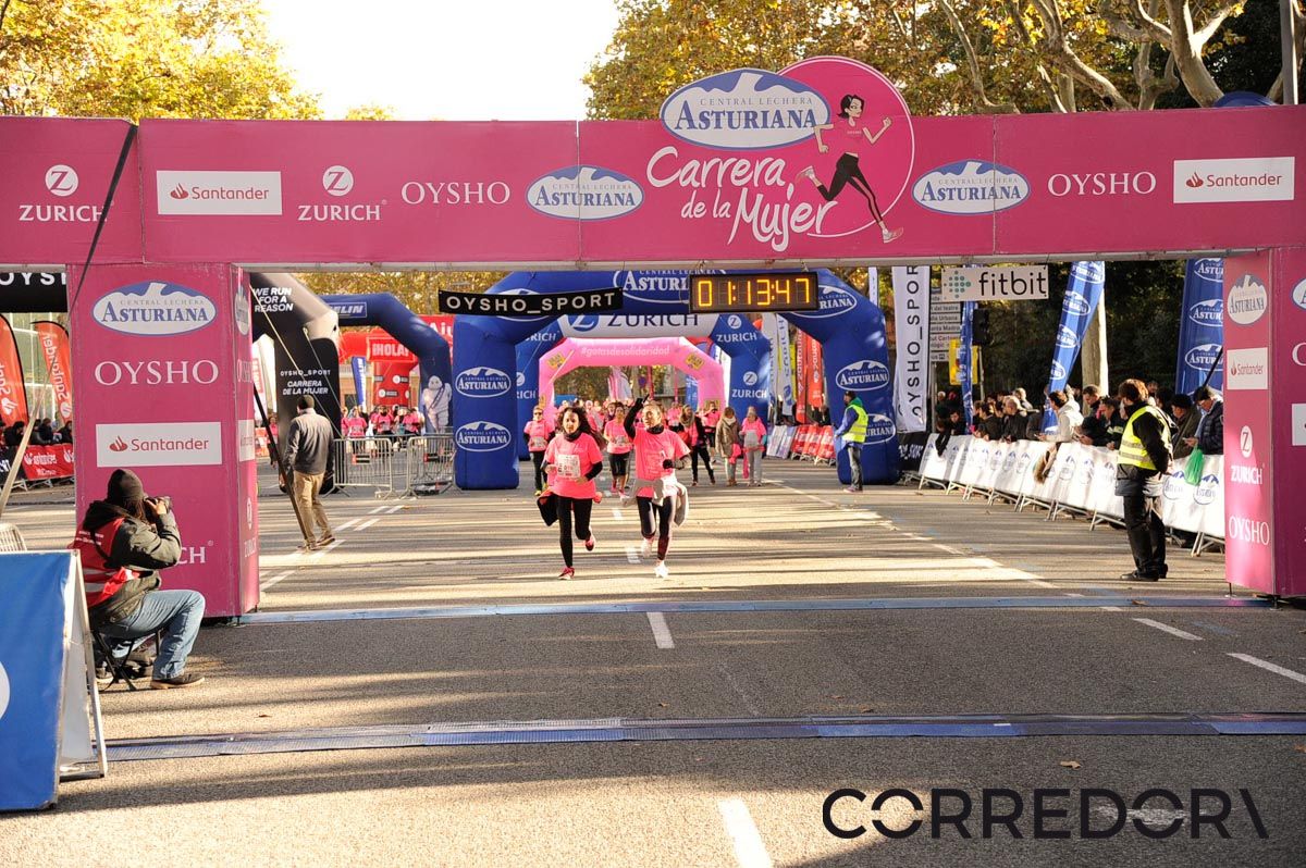 Llegada de la Carrera de la Mujer de Barcelona (ARCO DERECHO 41)