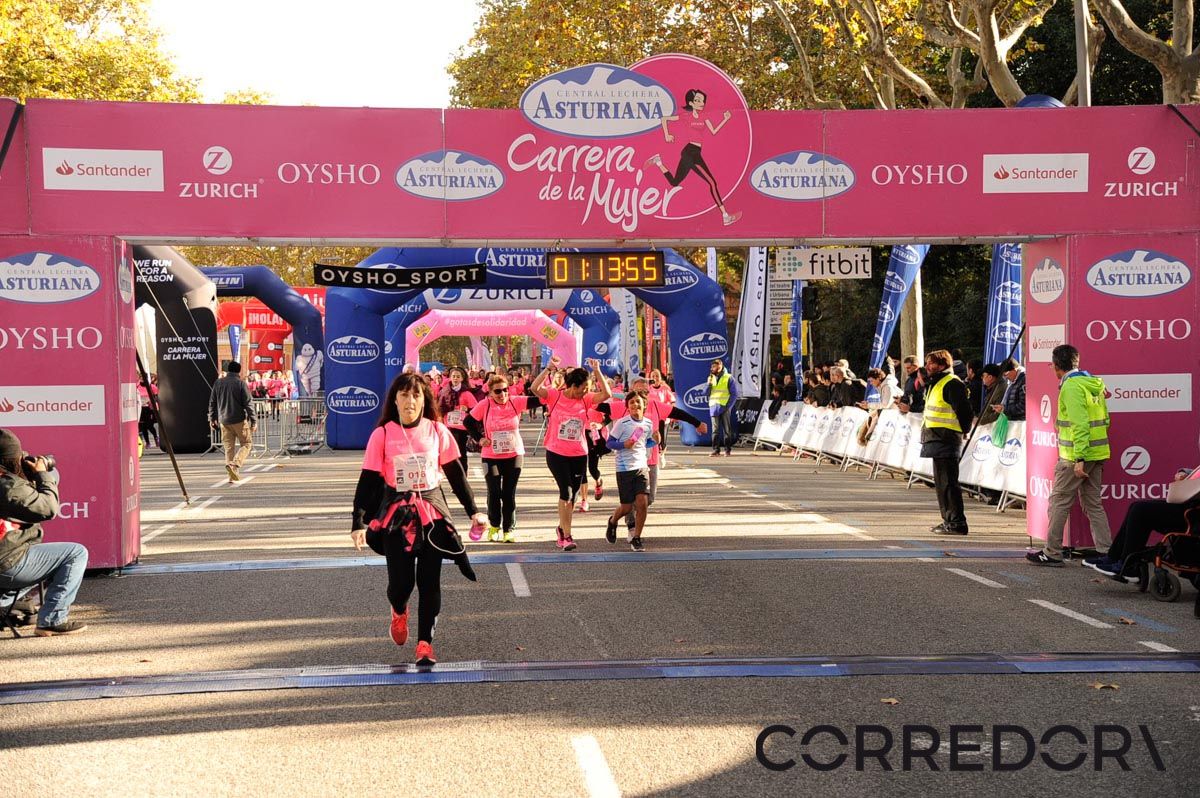Llegada de la Carrera de la Mujer de Barcelona (ARCO DERECHO 41)