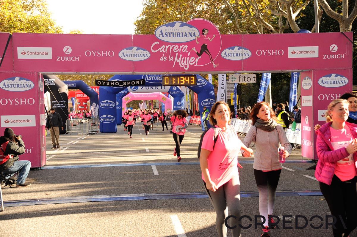 Llegada de la Carrera de la Mujer de Barcelona (ARCO DERECHO 41)