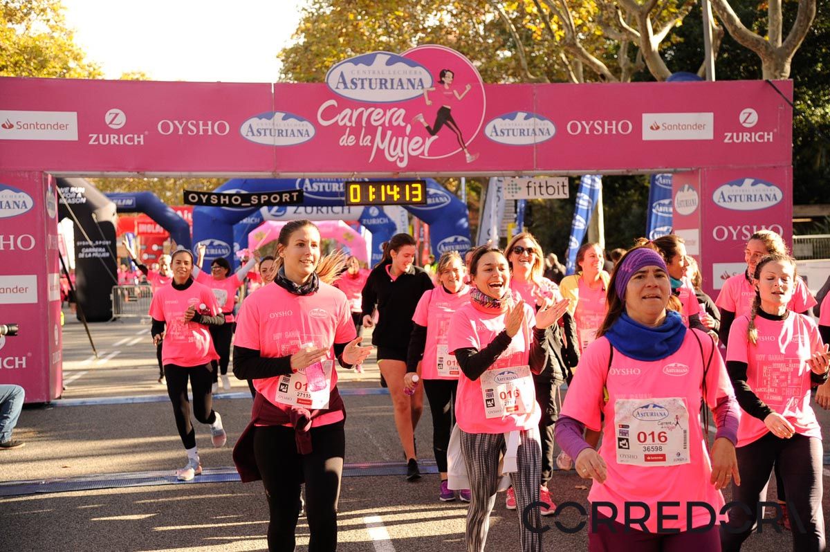 Llegada de la Carrera de la Mujer de Barcelona (ARCO DERECHO 42)