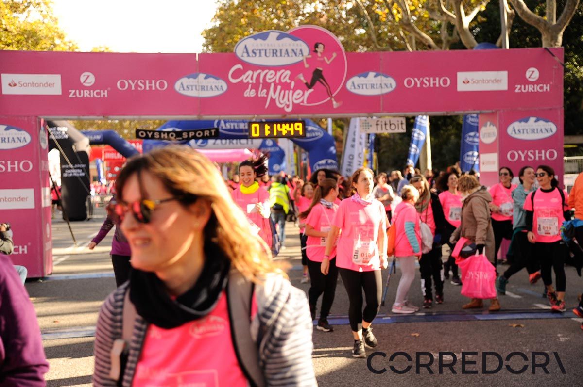 Llegada de la Carrera de la Mujer de Barcelona (ARCO DERECHO 43)