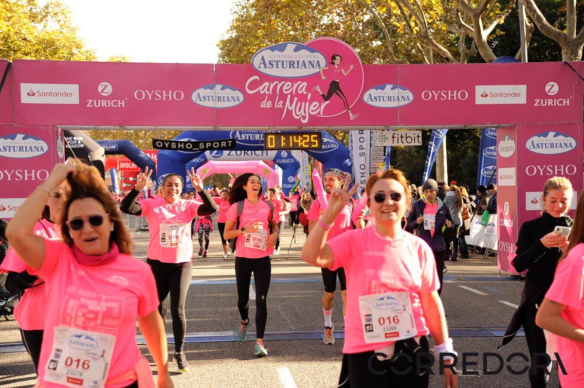 Llegada de la Carrera de la Mujer de Barcelona (ARCO DERECHO 42)