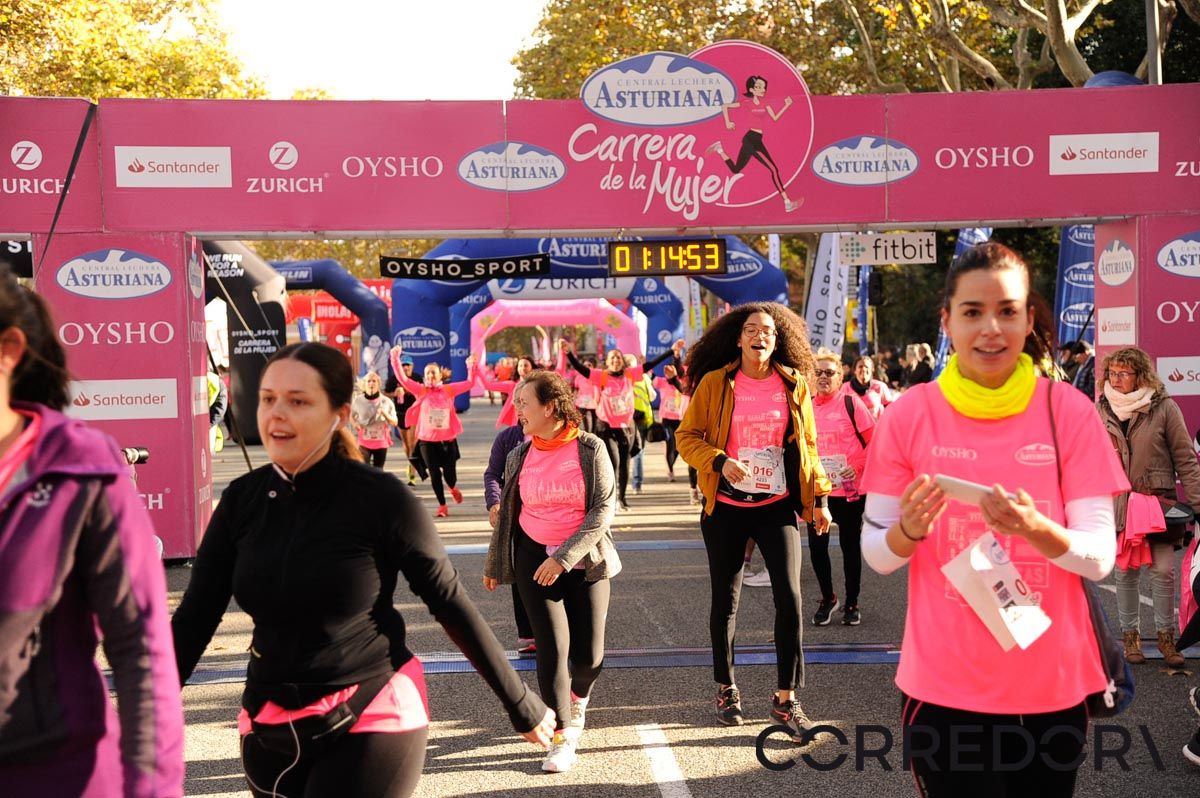 Llegada de la Carrera de la Mujer de Barcelona (ARCO DERECHO 43)