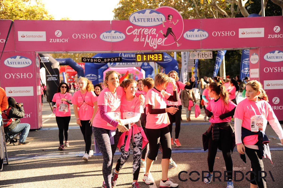Llegada de la Carrera de la Mujer de Barcelona (ARCO DERECHO 43)