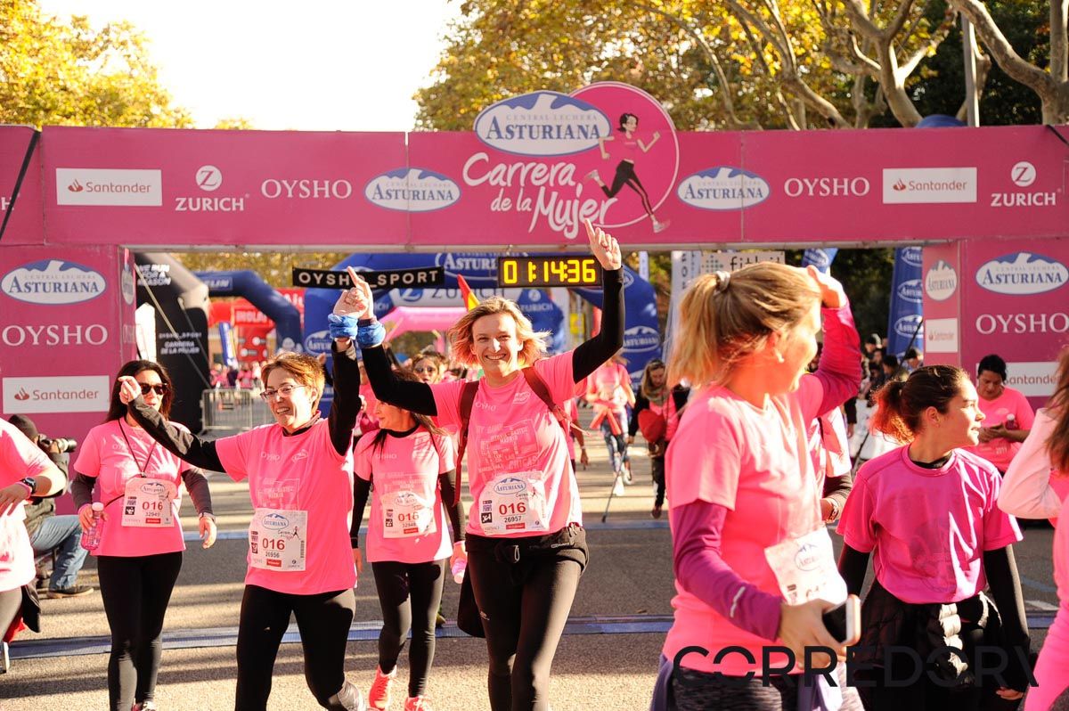 Llegada de la Carrera de la Mujer de Barcelona (ARCO DERECHO 43)