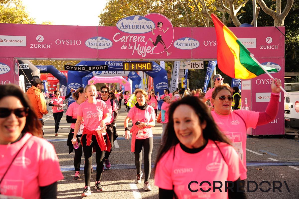 Llegada de la Carrera de la Mujer de Barcelona (ARCO DERECHO 43)