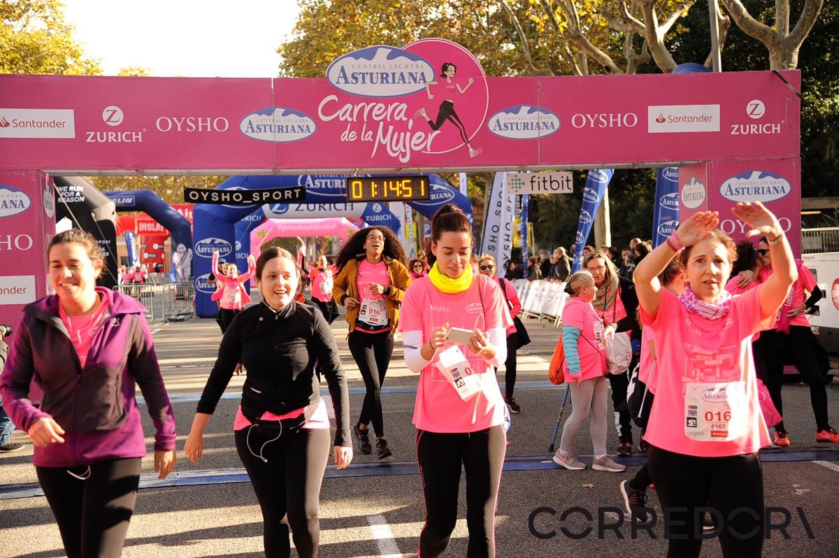 Llegada de la Carrera de la Mujer de Barcelona (ARCO DERECHO 43)