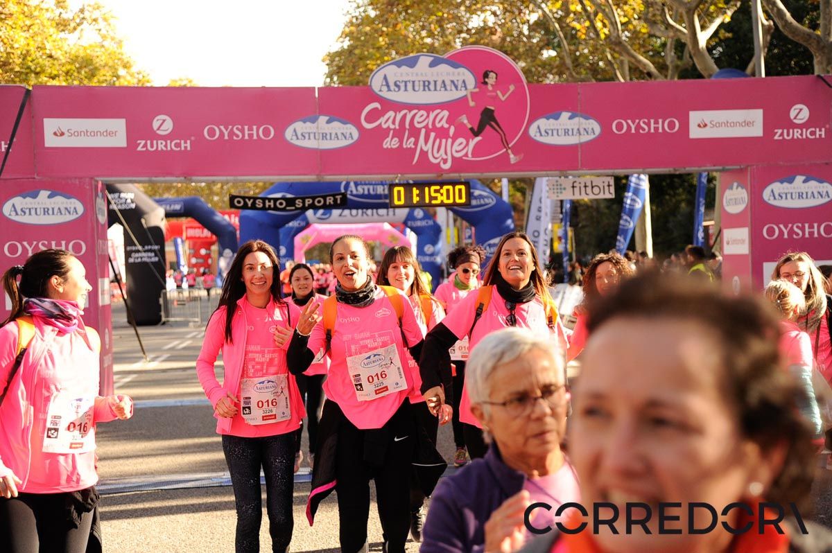 Llegada de la Carrera de la Mujer de Barcelona (ARCO DERECHO 43)