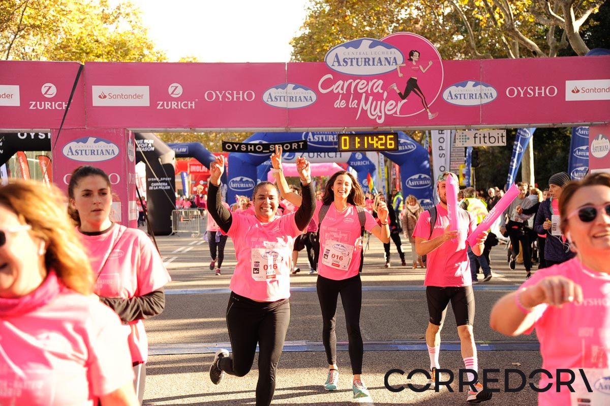 Llegada de la Carrera de la Mujer de Barcelona (ARCO DERECHO 42)