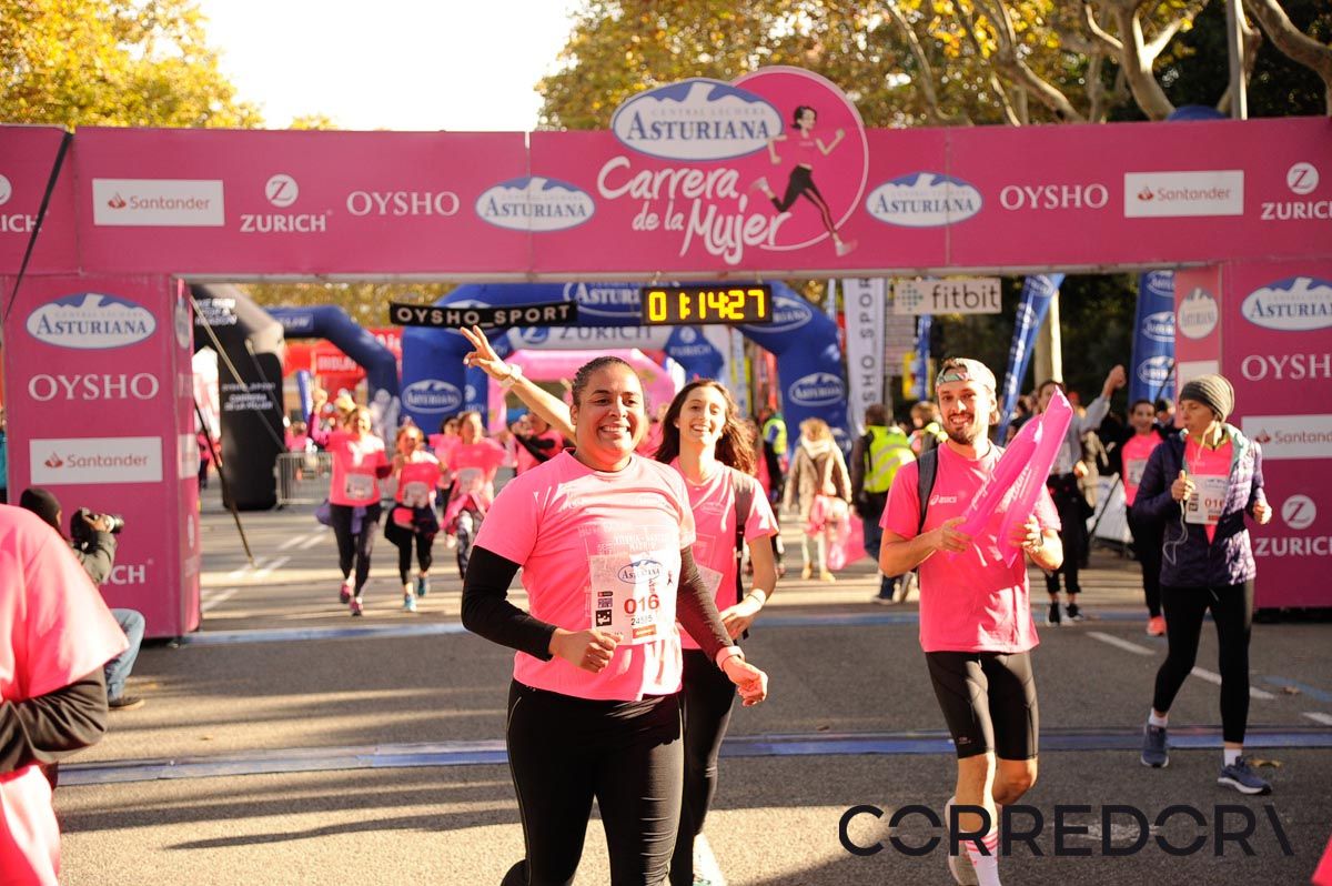 Llegada de la Carrera de la Mujer de Barcelona (ARCO DERECHO 42)
