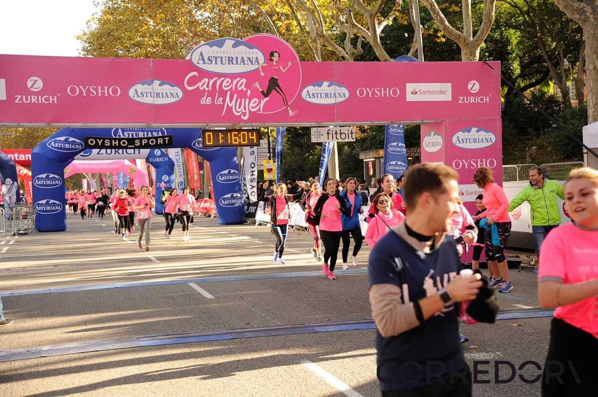 Llegada de la Carrera de la Mujer de Barcelona (ARCO DERECHO 45)