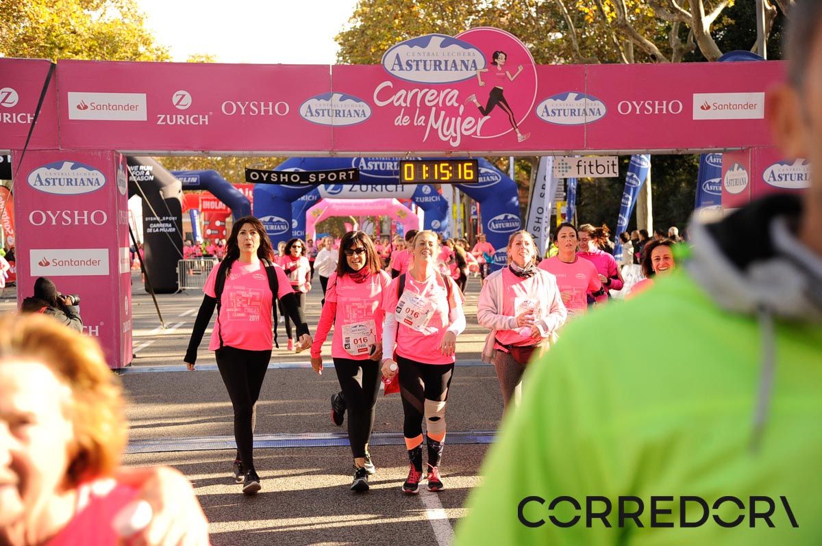 Llegada de la Carrera de la Mujer de Barcelona (ARCO DERECHO 44)