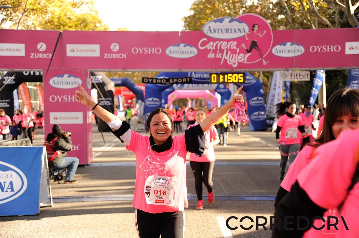Llegada de la Carrera de la Mujer de Barcelona (ARCO DERECHO 43)