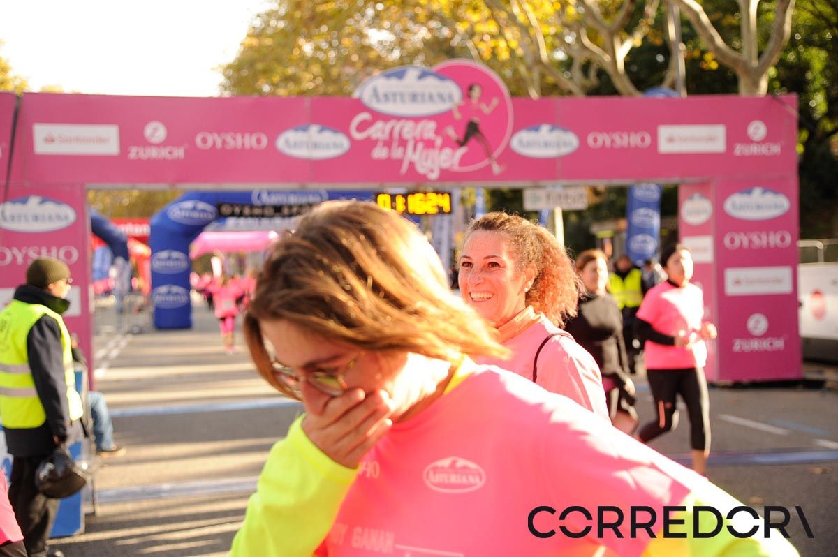 Llegada de la Carrera de la Mujer de Barcelona (ARCO DERECHO 45)