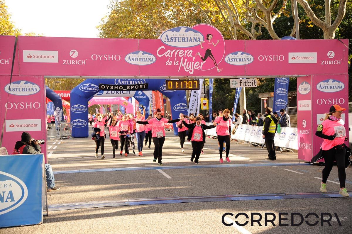 Llegada de la Carrera de la Mujer de Barcelona (ARCO DERECHO 46)